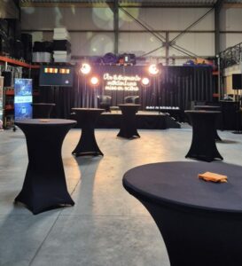 intérieur de notre hangar