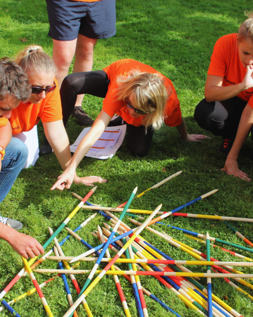 team building mikado