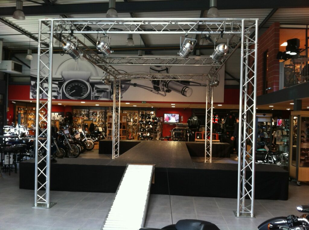scène et grill pour un stand sur un salon en normandie
